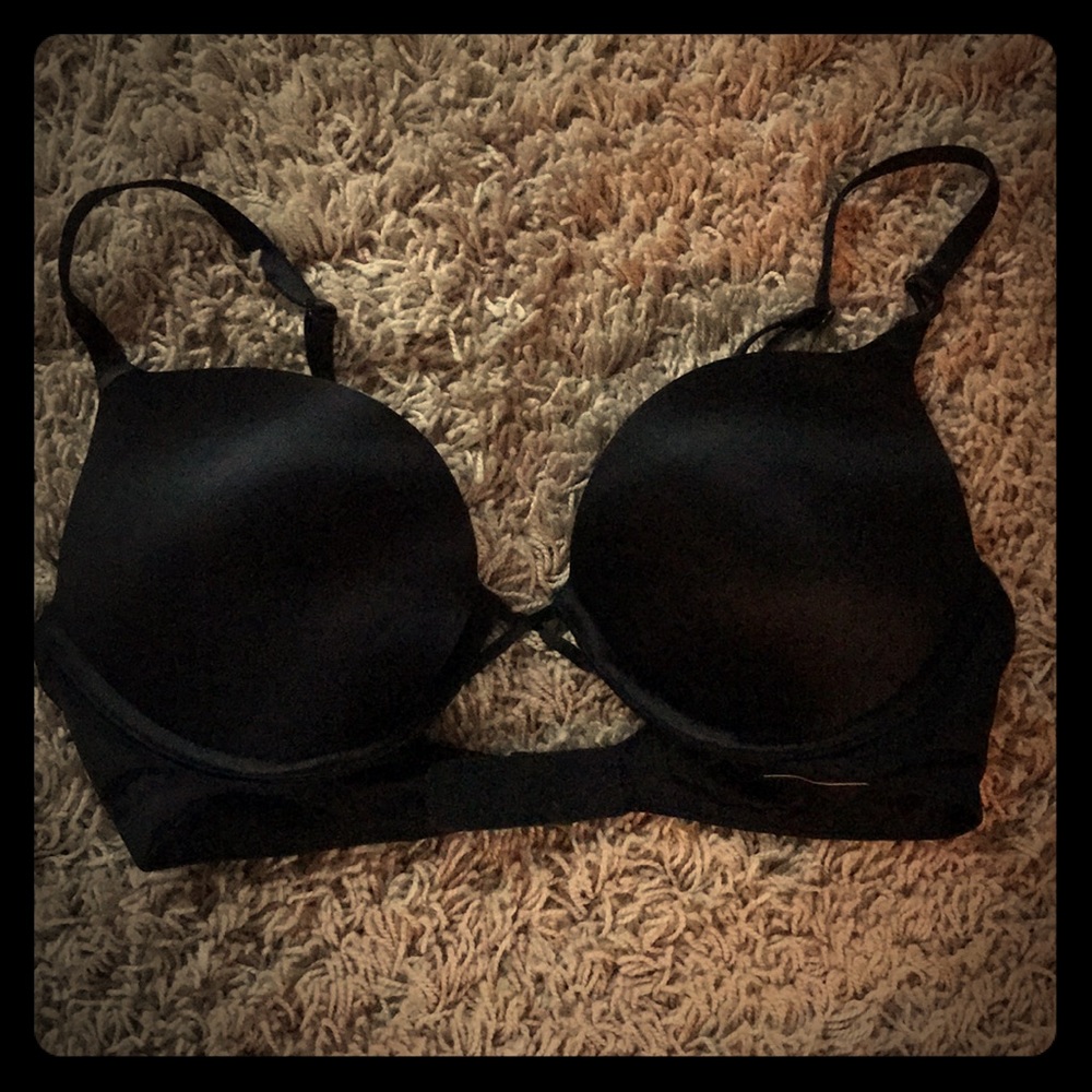 Bombshell plunge bra